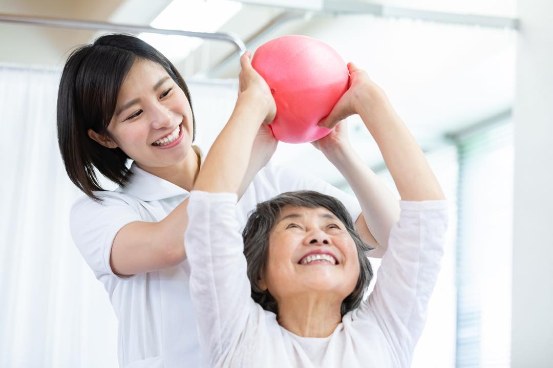 言語聴覚士の資格は通信や夜間でも取得できる 言語聴覚士の仕事 なり方 年収 資格を解説 キャリアガーデン